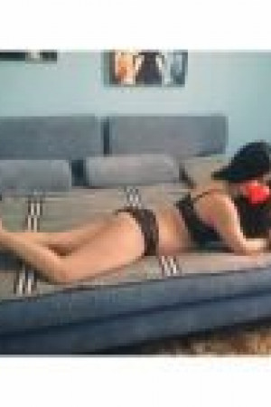 Escort girl Кариночка